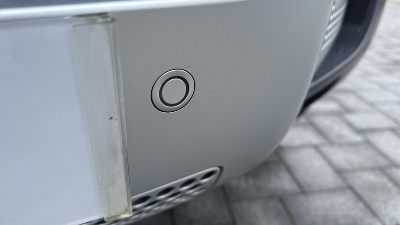 Land Rover Defender 110 Diesel 3.0 D250 Hard Top Auto